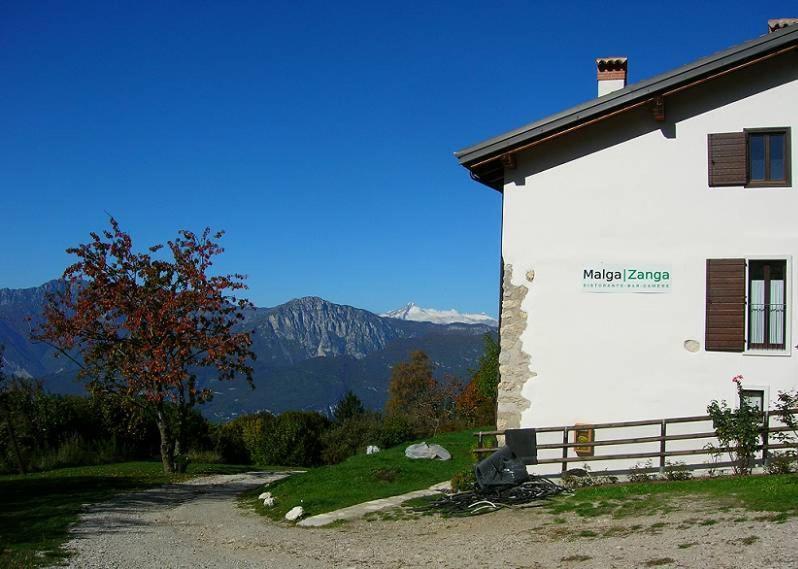 Trentino In Malga: Malga Zanga Guest House Arco Exterior photo