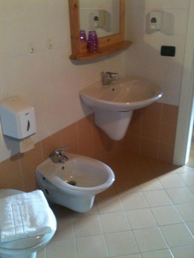 Trentino In Malga: Malga Zanga Guest House Arco Room photo